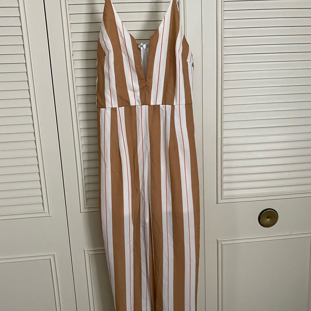 Privy Privately Privileged size medium beige white stripe sleeveless jumpsuit - Picture 11 of 11